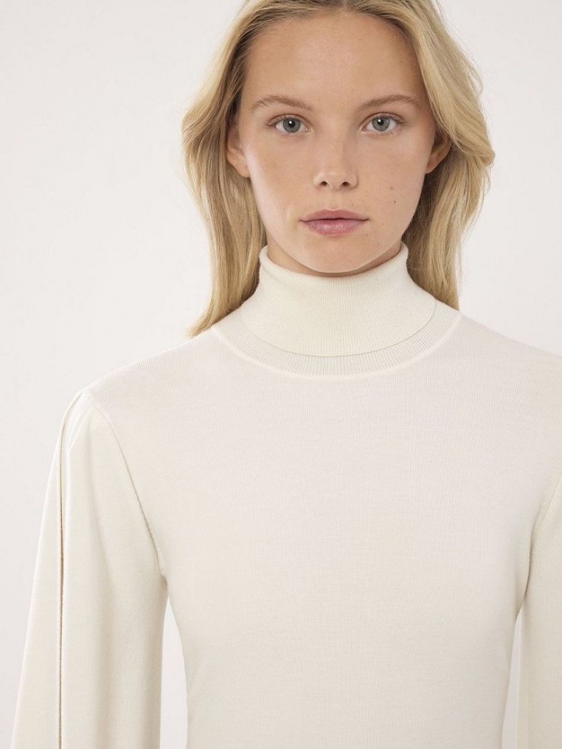 Chloe Fitted Mock-neck Knitwear Iconic Milk | CHE-SR13958