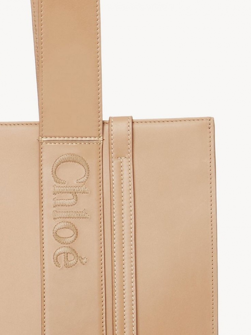 Chloe Medium Woody Tote Bags Light Tan | CHE-SR13353