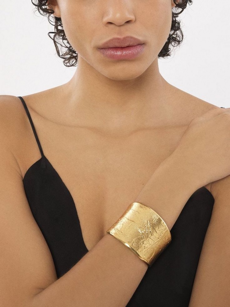 Chloe Penelope Cuff Bracelets Bright Gold | CHE-SR14463