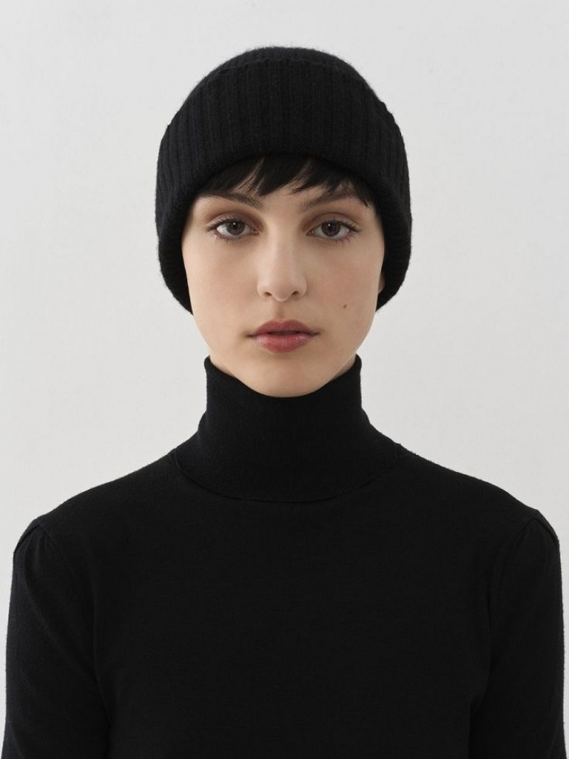 Chloe Ribbed Knit Beanie Hats Black | CHE-SR14487