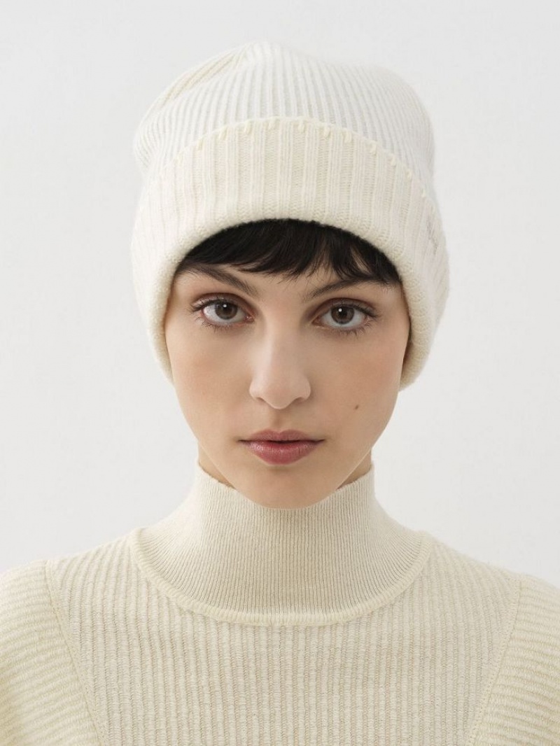 Chloe Ribbed Knit Beanie Hats Eden White | CHE-SR14486