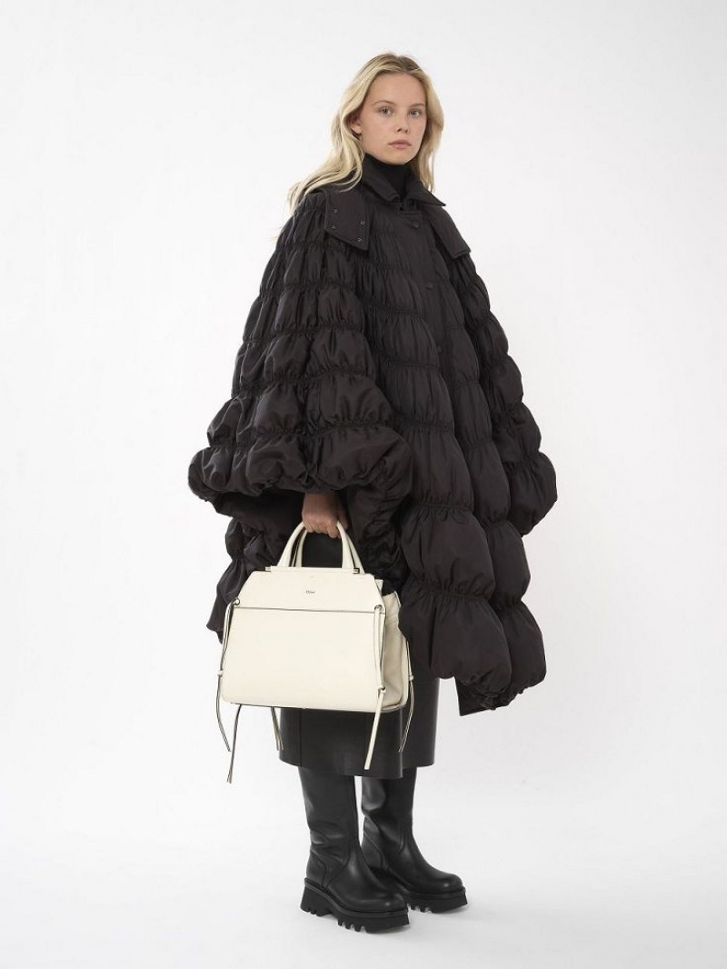 Chloe Short Puffer Cape Coats Black | CHE-SR13814