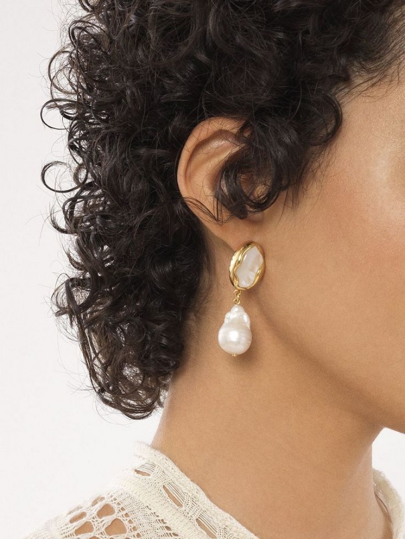 Chloe Sybil Earrings Pearl | CHE-SR14460